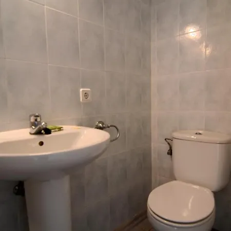 Catalonia 1-1 Apartamento